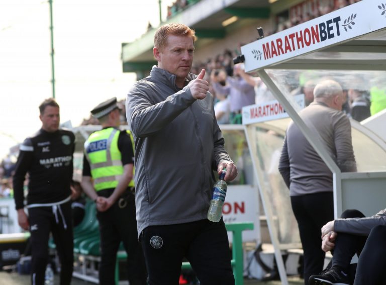 2019-04-21T115652Z_1815739686_RC1A28F9FCB0_RTRMADP_3_SOCCER-SCOTLAND-HIB-CEL