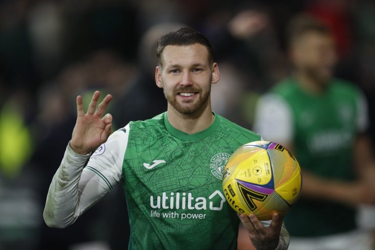 2021-11-21T181427Z_789514689_UP1EHBL1EO2WT_RTRMADP_3_SOCCER-SCOTLAND-RFC-HIB-REPORT