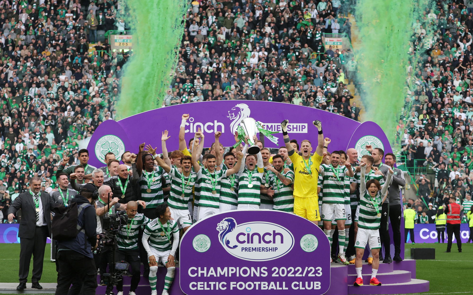 mad-ibrox-number-crunchers-think-they-ll-snatch-celtic-s-title-on-the