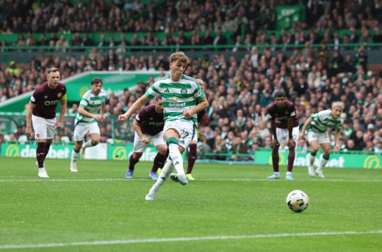 Celtic FC v Heart of Midlothian FC - William Hill Premiership