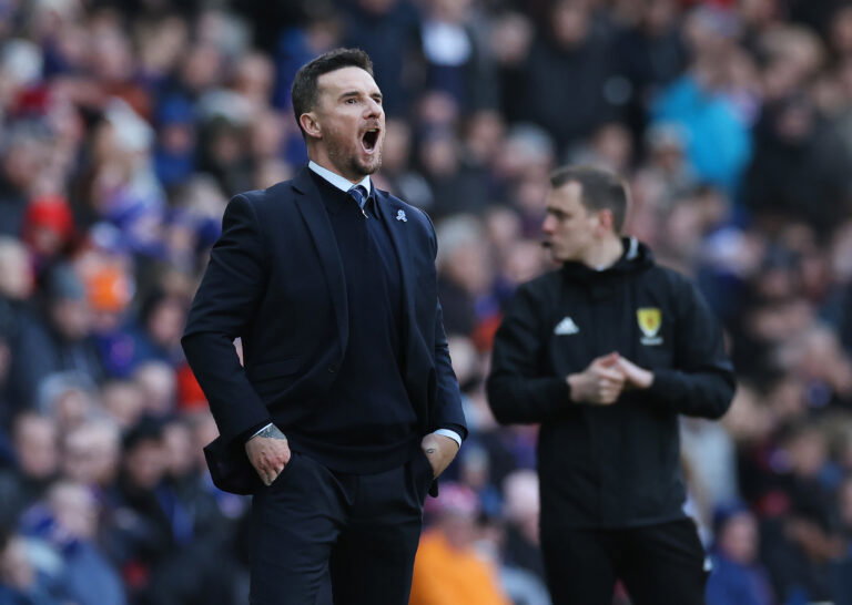 Rangers FC v Motherwell FC - William Hill Premiership