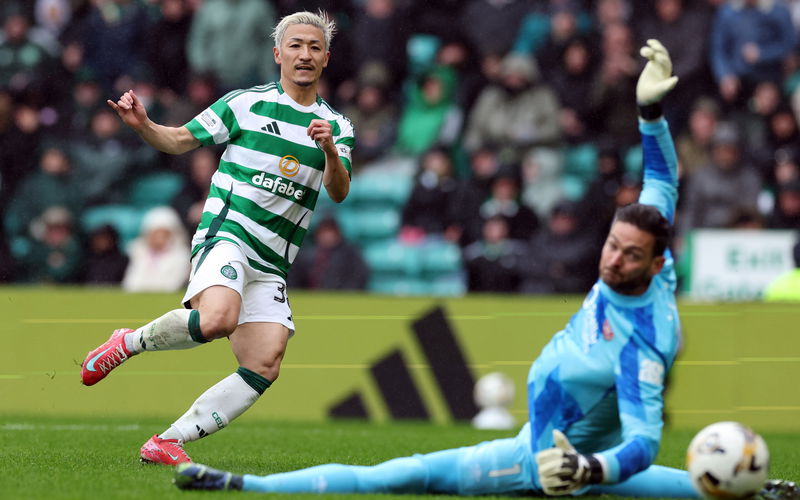 Image for Celtic dominate Hearts with 3-0 victory at Celtic Park