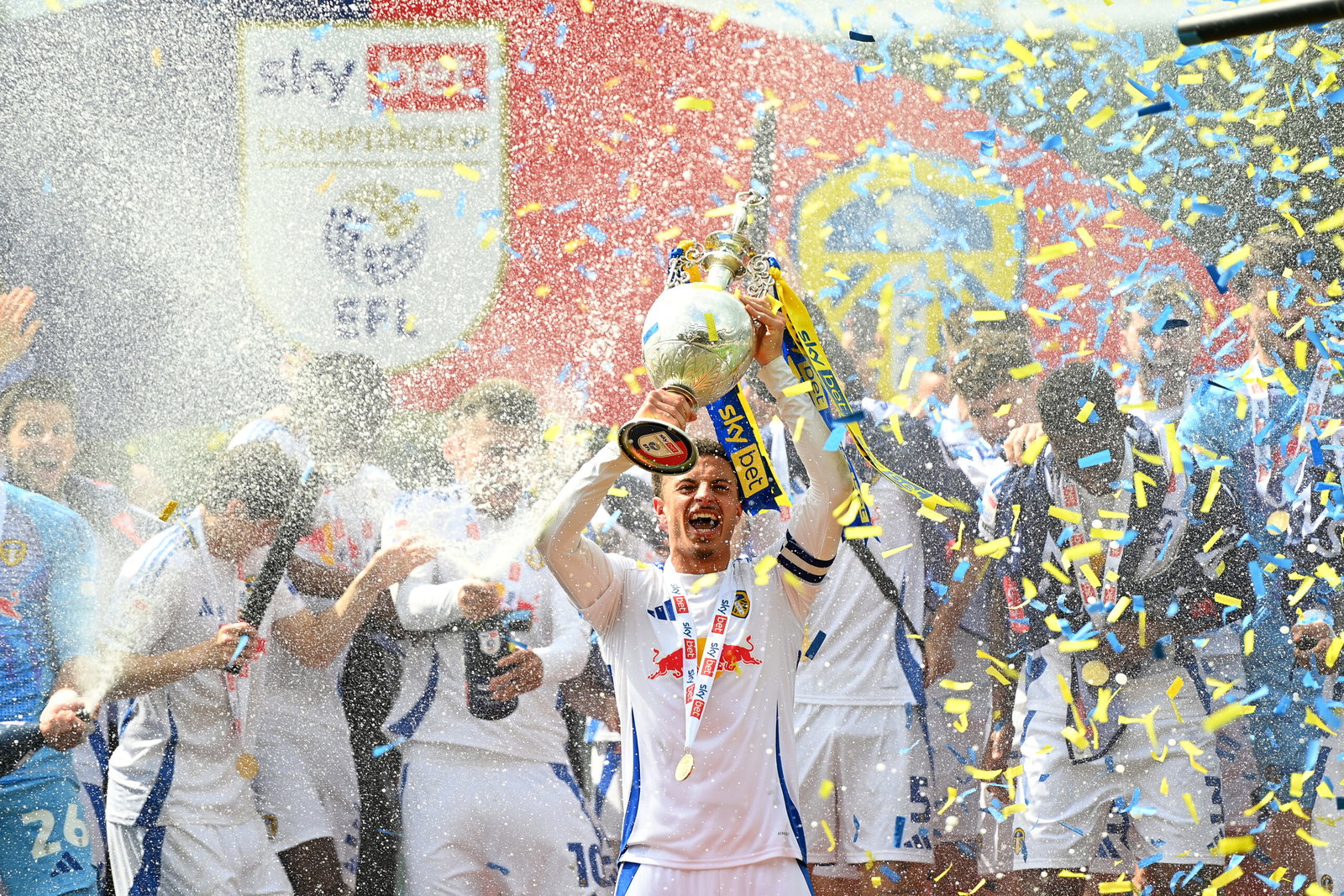 Plymouth Argyle FC v Leeds United FC - Sky Bet Championship