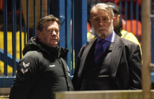 30/01/19 WLLIAM HILL SCOTTISH CUP 4th ROUND.COWDENBEATH v RANGERS.CENTRAL PARK - COWDENBEATH.Rangers kitman Jimmy Bell (left) speaks with Cowdenbeath chairman Donald Findlay ahead of kick off .