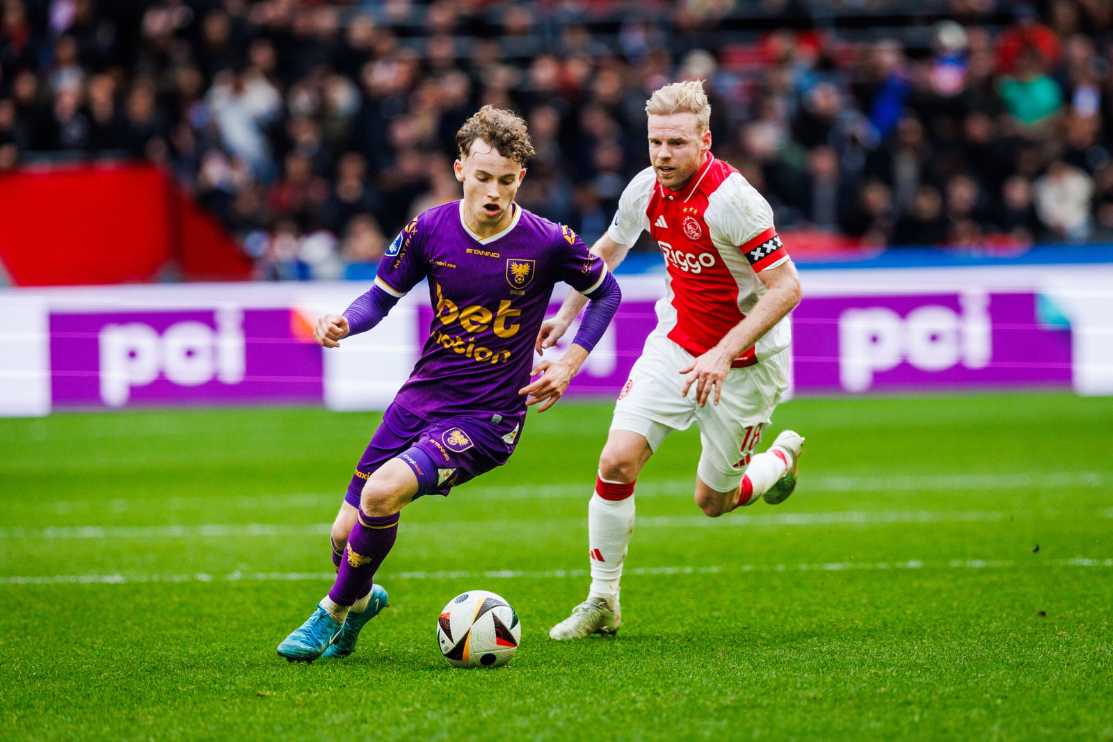 AFC Ajax v Go Ahead Eagles - Eredivisie 2024/2025