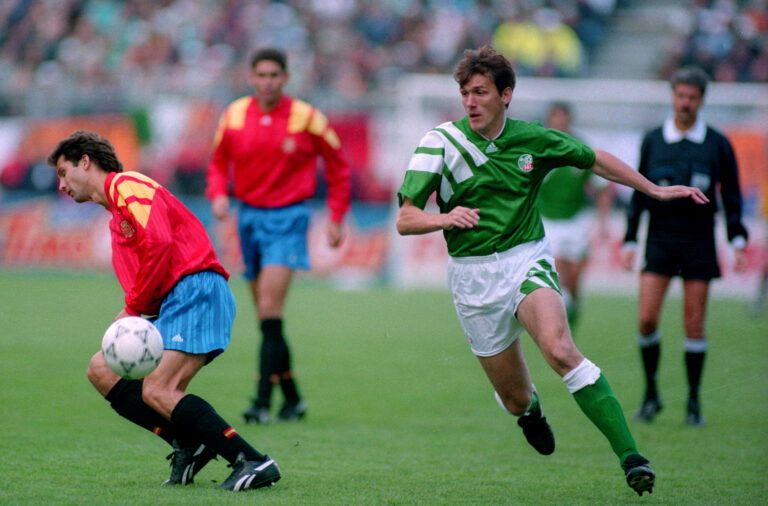 Cascarino. Rodgers latest critic.