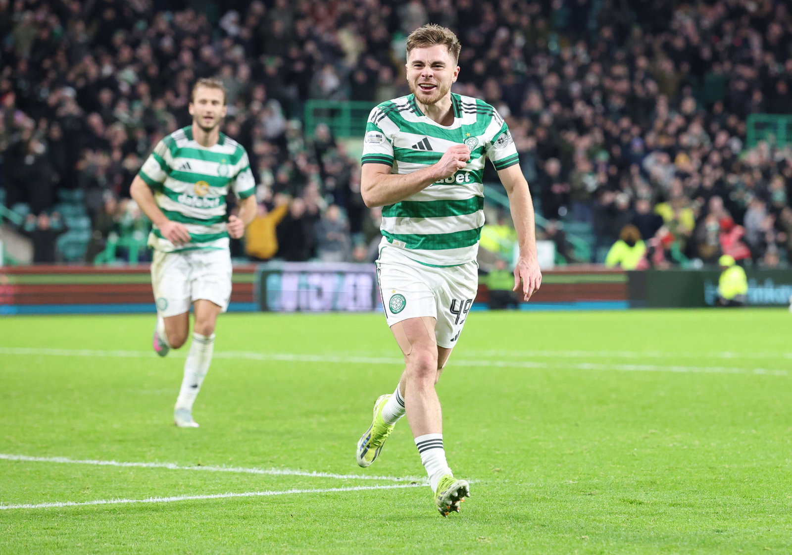 Celtic's James Forrest celebrates his goal