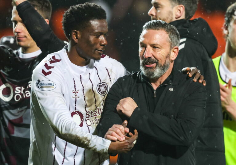 McInnes tries to put pressure on Celtic. What a fool.
