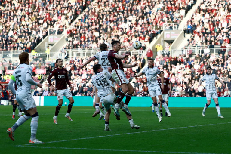Heart of Midlothian v Dundee - William Hill Premiership