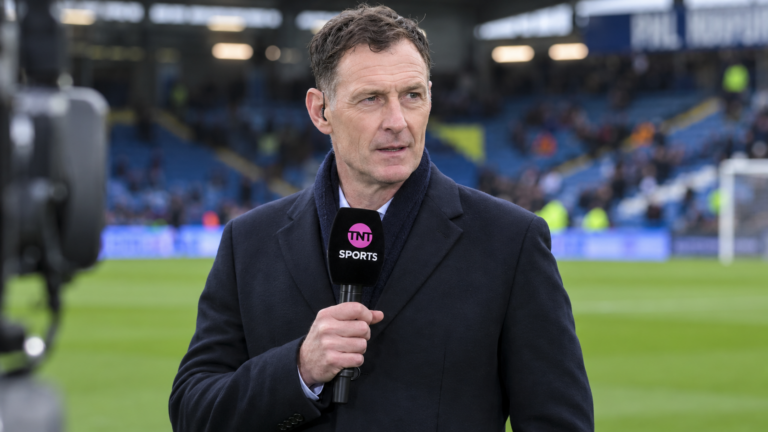 Football Pundit Pitchside Live
